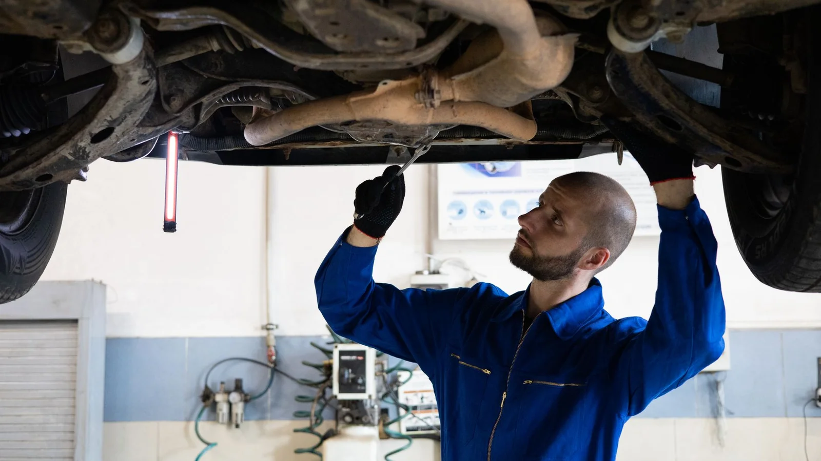 Блимаючий індикатор передачі DSG на приборній панелі VW з попередженням